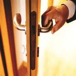 Logan Locksmith Shop Simi Valley, CA 805-800-3190 - emergency-opening